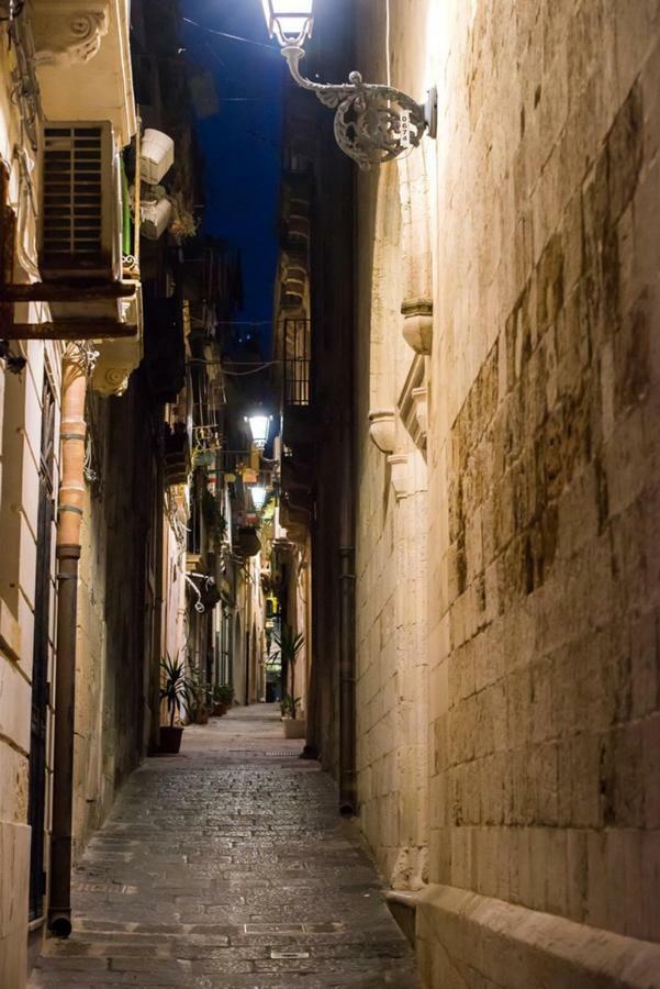 Ortigia Ancient House Apartment Syracuse Ngoại thất bức ảnh